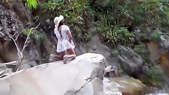 Desiring To Be Spotted By A Man For Sexual Encounters