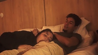 Stepbrother Seizes The Opportunity For A Steamy Solo Session With My Chubby Step Sis
